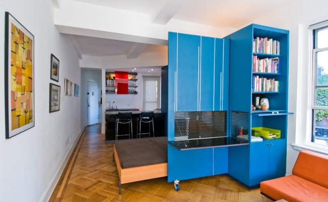 Встроенный шкаф с кроватью