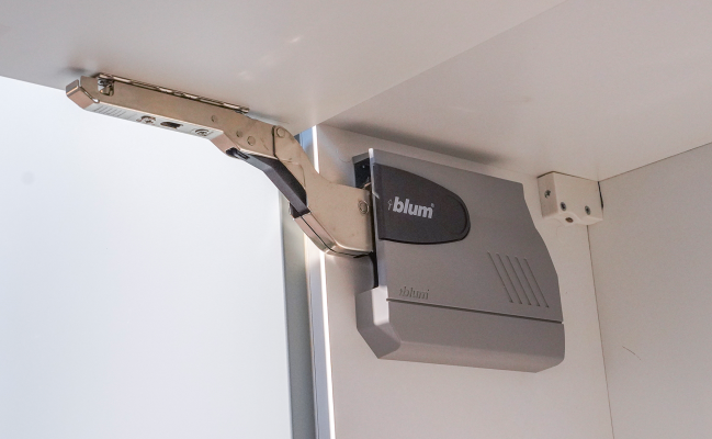 Прямая кухня в стиле лофт Дерево - Бетон