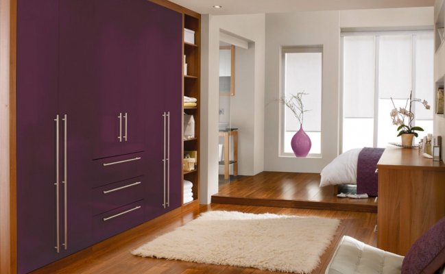 Встроенный шкаф-купе с ящиками