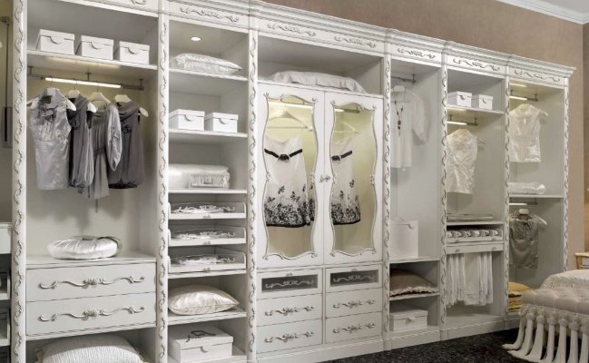 Гардеробная в стиле прованс