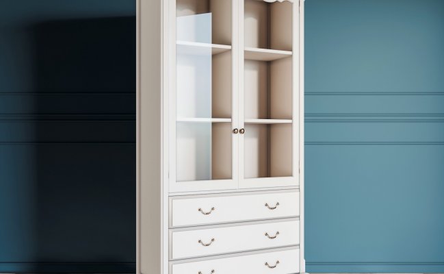 Шкаф для книг с стеклянными дверцами