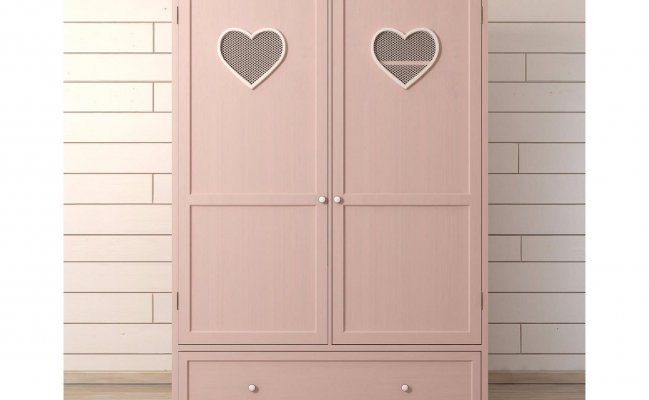 Шкаф двухстворчатый в детскую