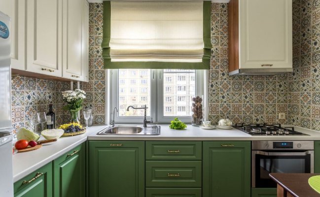 Угловая кухня в стиле кантри Зелёный цвет