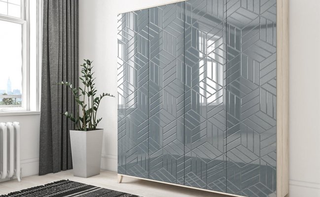 Шкаф распашной 