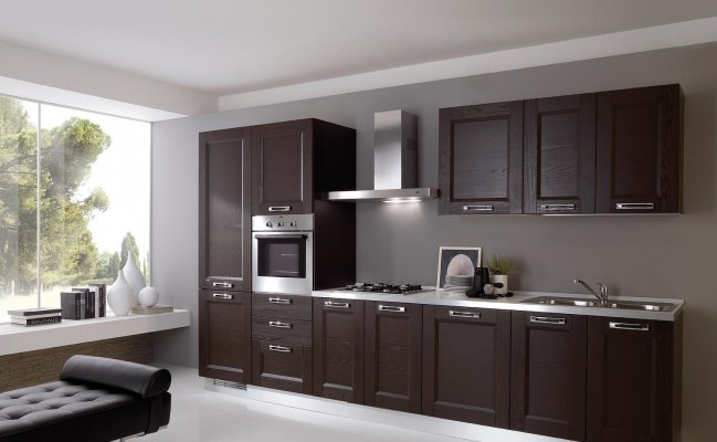 Прямая кухня фасады венге