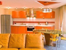 Купить Кухня с оранжевыми фасадами в каталоге Из пвх