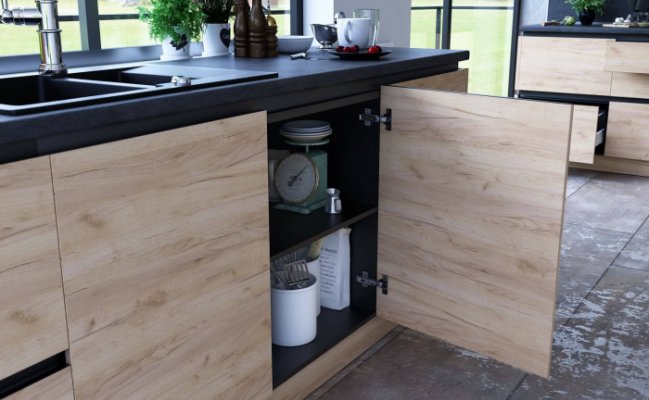 Светлая кухня лофт с островом 