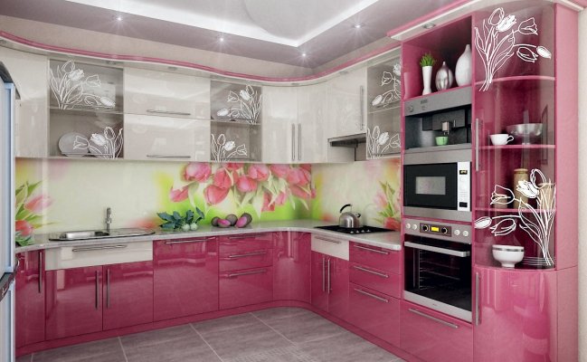 Угловая кухня с фотопечатью на фасадах и фартуке