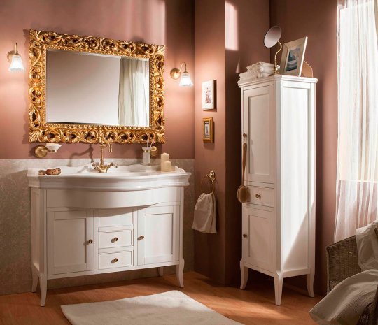 Шкаф-пенал с одним ящиком