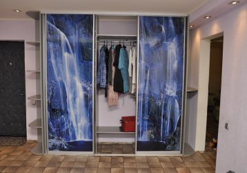 Магазин Commode plus, где можно купить верхнюю одежду в России