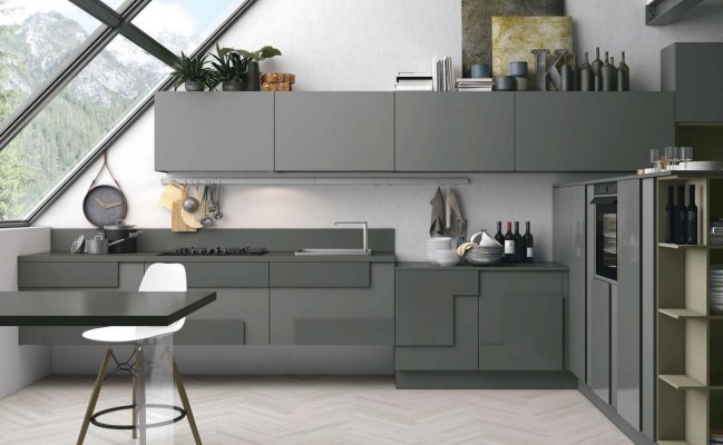 Современная кухня в цвете темный графит