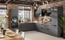 Угловая кухня темного цвета в стиле лофт 