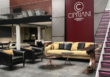 Магазин Cipriani, где можно купить верхнюю одежду в России