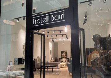 Магазин Fratelli Barri, где можно купить верхнюю одежду в России