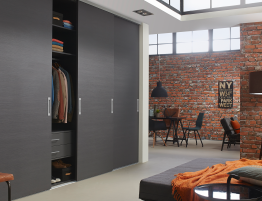 Купить Шкаф купе с черными фасадами в каталоге По типу помещения