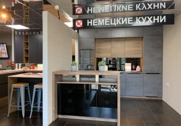 Магазин 1000 кухонь Германии, где можно купить верхнюю одежду в России