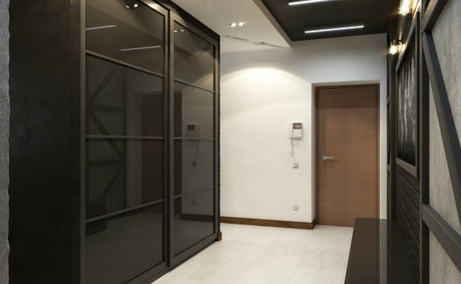 Большой шкаф-купе в прихожую