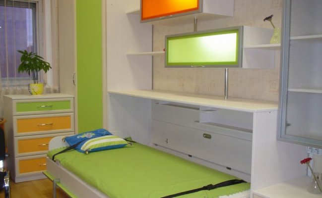 Откидная кровать