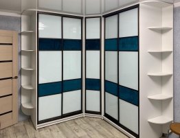 Продажа Угловой шкаф-купе с синими вставками в каталоге Купить Угловой шкаф-купе с синими вставками в каталоге