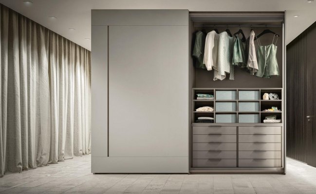 Шкаф серого цвета