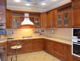 Продажа Классическая кухня со стеклянными вставками на дверцах в каталоге Купить Классическая кухня со стеклянными вставками на дверцах в каталоге
