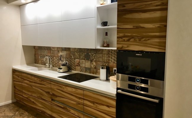 Прямая небольшая кухня в стиле лофт