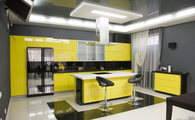Прямая ярко-жёлтая кухня в стиле хай-тек с островом