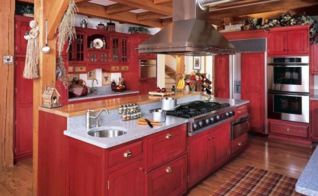 Большая кухня цвета бордо в стиле кантри с островом