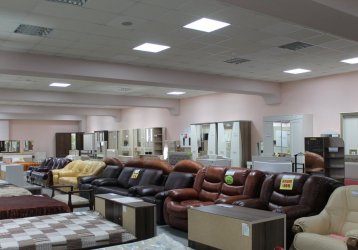 Магазин Дом мебели Комфорт , где можно купить верхнюю одежду в России