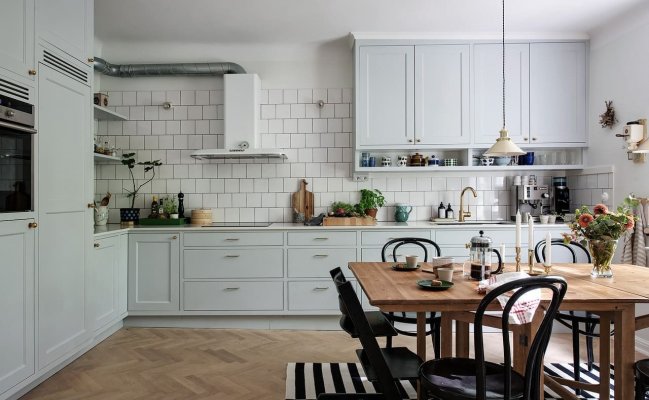 Угловая кухня в сером цвете