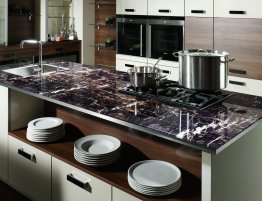 Продажа Кухня с островом со стеклянной столешницей темного цвета в каталоге Купить Кухня с островом со стеклянной столешницей темного цвета в каталоге